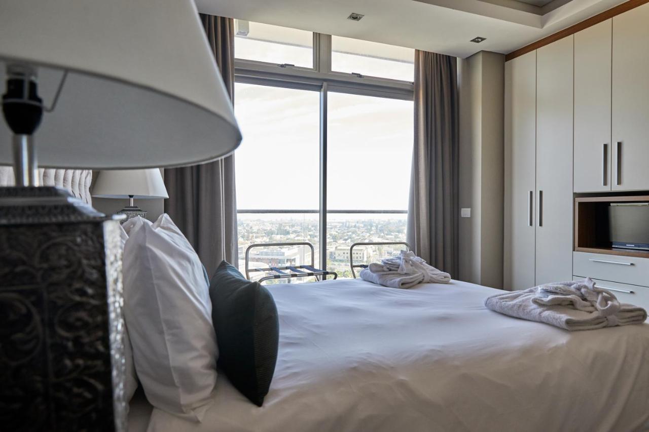 The Residences At Crystal Towers Cape Town Exterior photo
